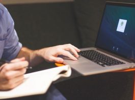 Best Tips For Successfully Outsourcing Software Development