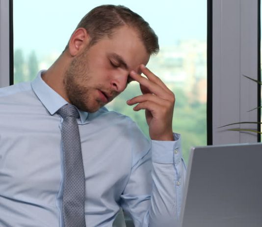 What To Do When Windows 10/8.1 Update Gets Stuck ?